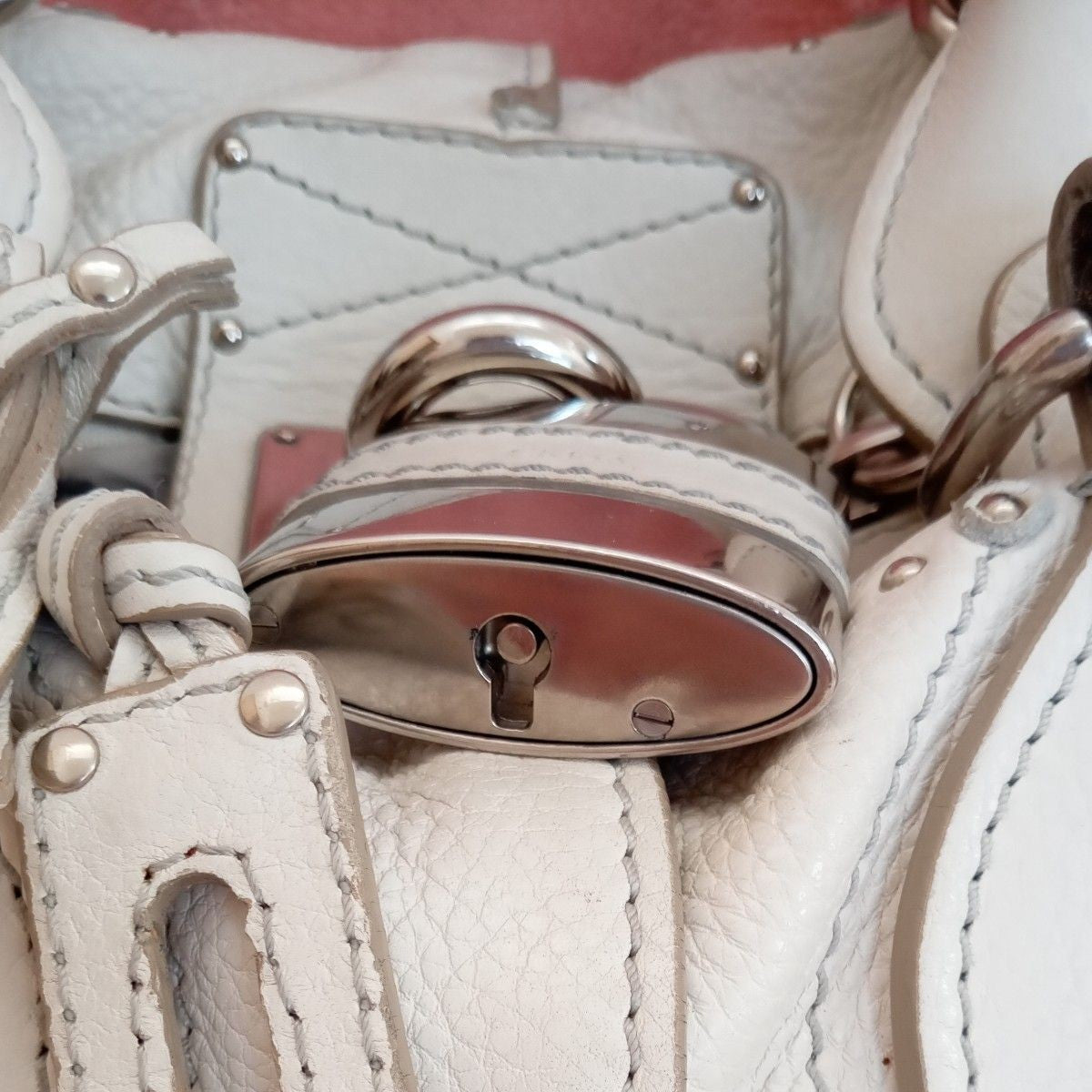 Authentic Chloe Paddington Handbag Shoulder Bag Medium White Leather Silver Y2K