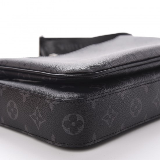 LOUIS VUITTON Reverse Monogram Eclipse Trio Messenger