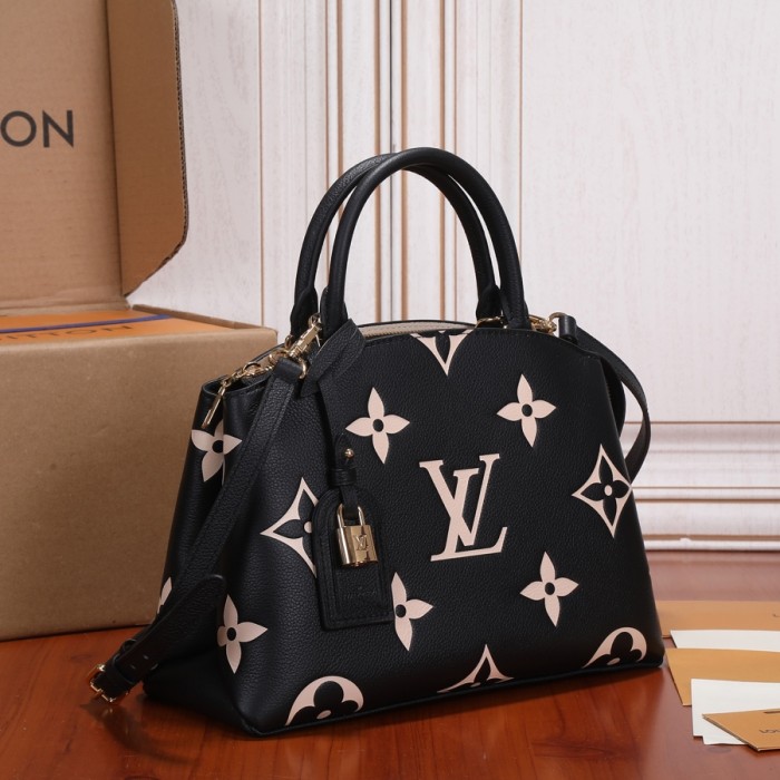 Louis Vuitton LV Grand Palais tote bag black